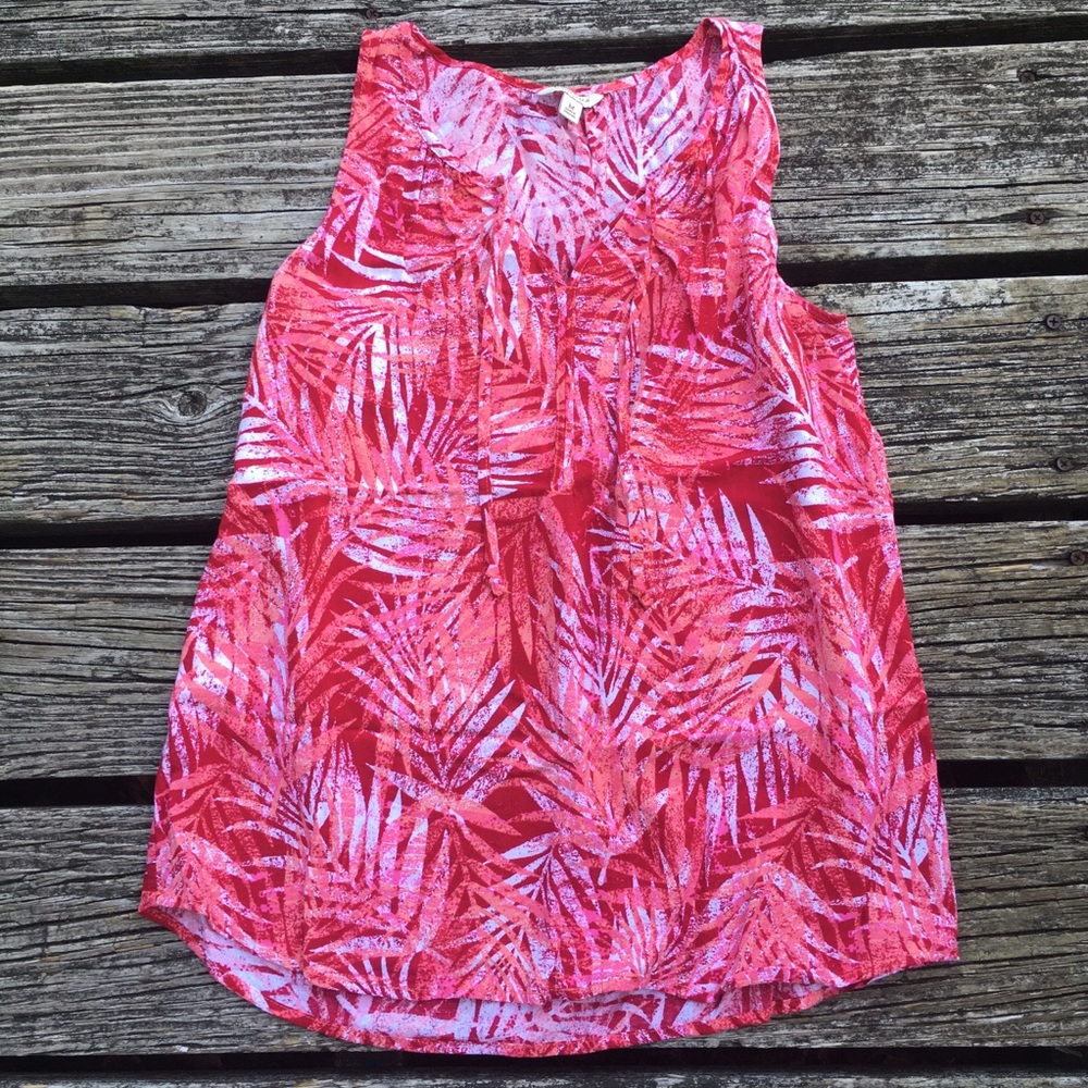 Red and Peach Tropical Leaf Patterned Top